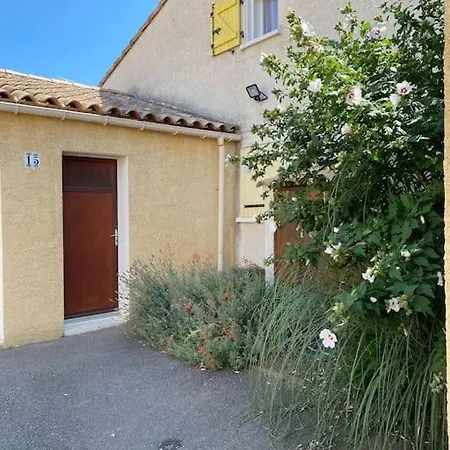 V0736 - - 6 Pers Terrasse Et Parking Prive A 300 M Vias